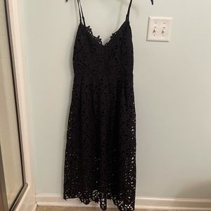 ASTR lace a-line midi dress